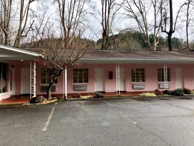 Pink Motel, Cherokee, NC photo