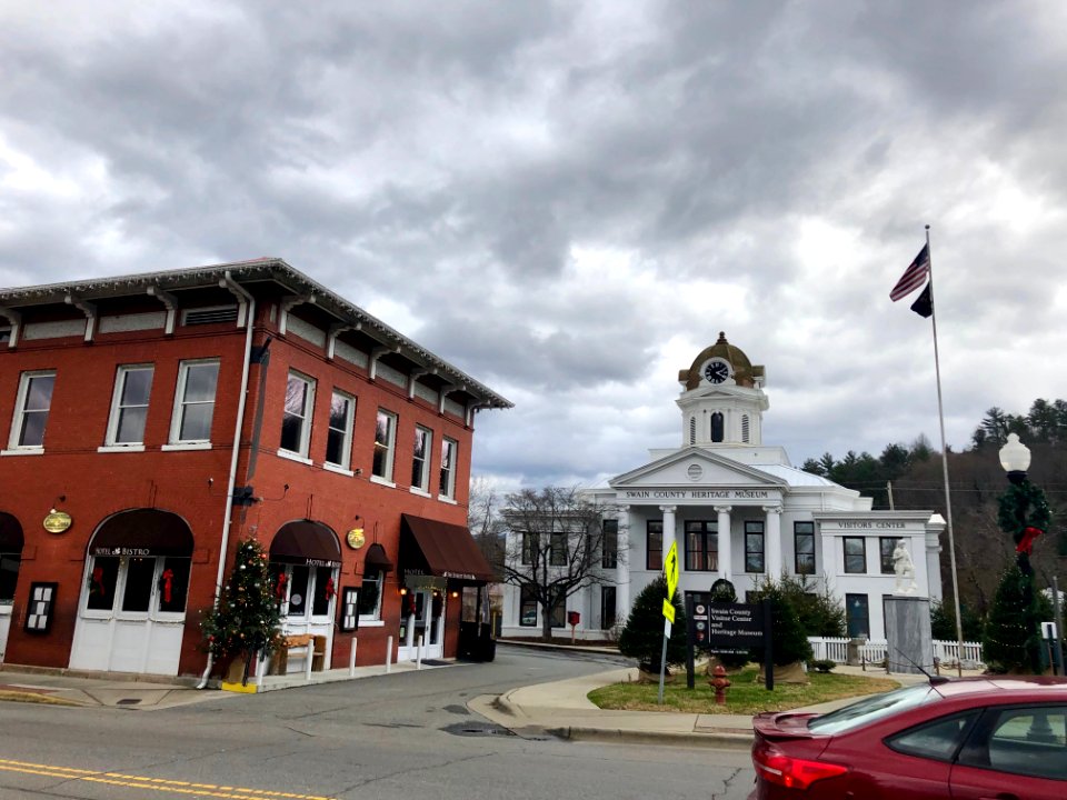 Courthouse Square, Bryson City, NC 