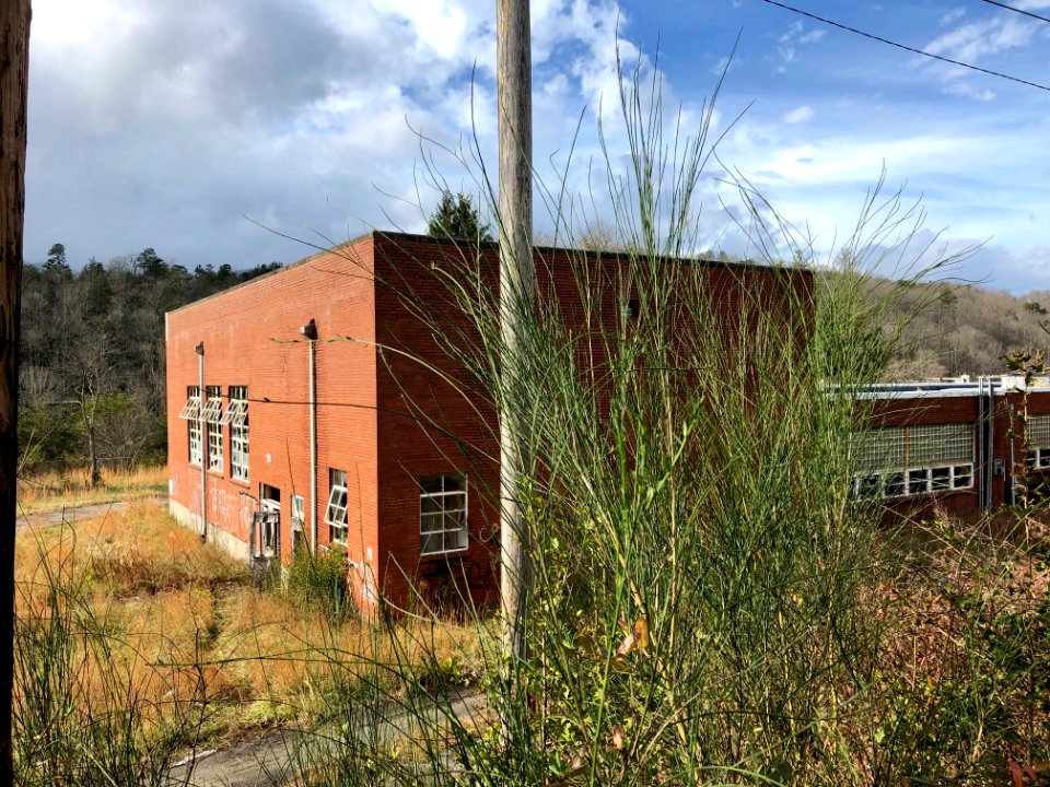 Log Cabin Association Elementary School, Barkers Creek, NC… 