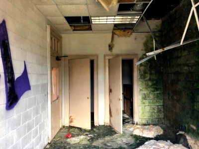 Front Office, Log Cabin Association Elementary School, Bar… 