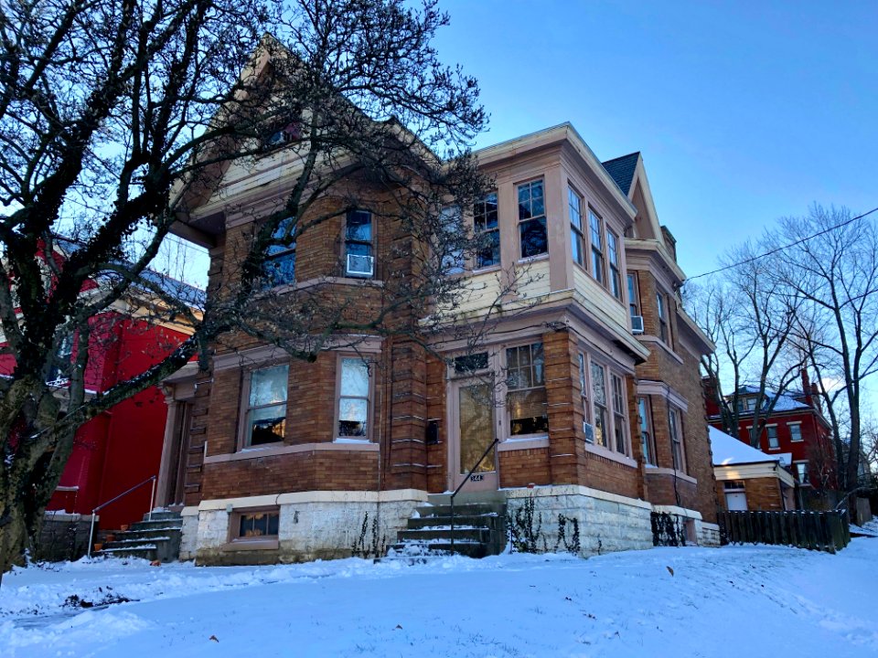 Middleton Avneue, Clifton, Cincinnati, OH 