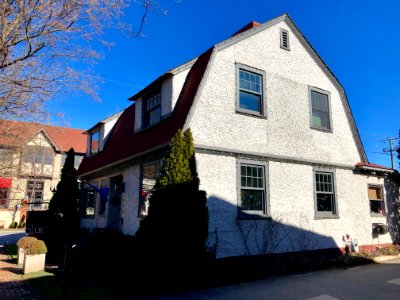 Swan Street, Biltmore Village, NC 