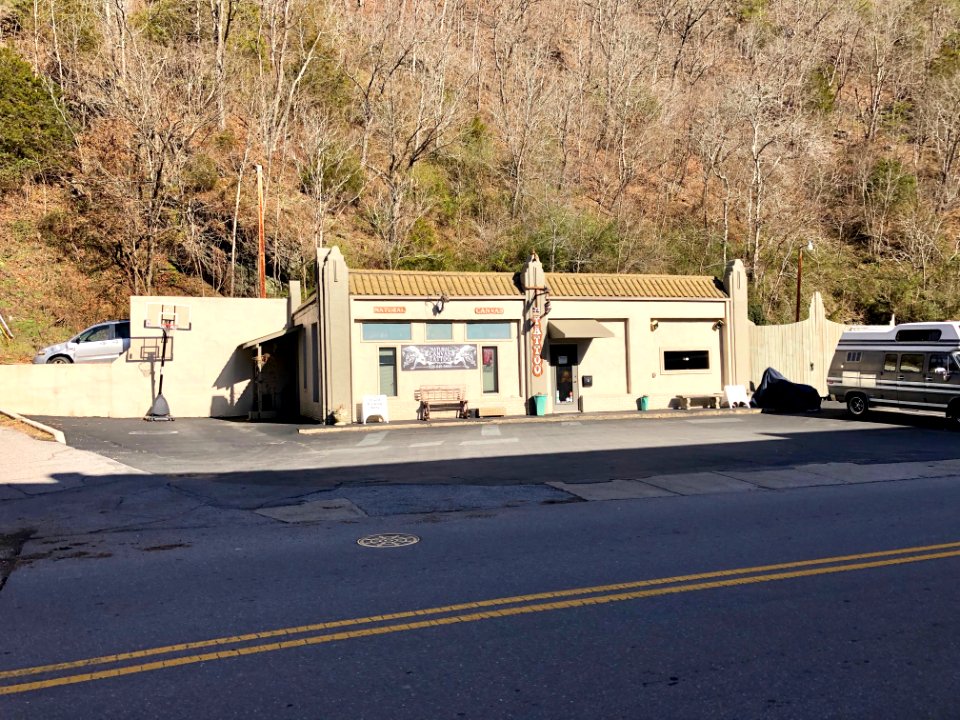 Old Gas Station, Marshall, NC 