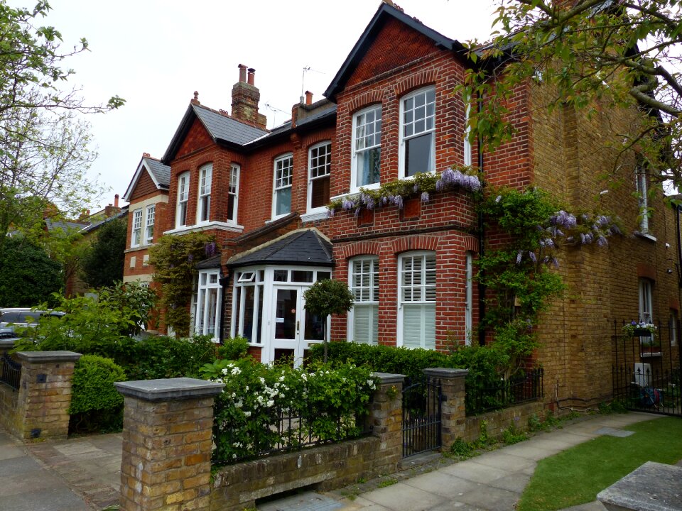 Victorian house street building