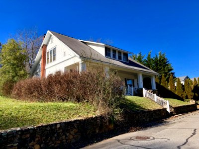 Mead Street, Waynesville, NC 