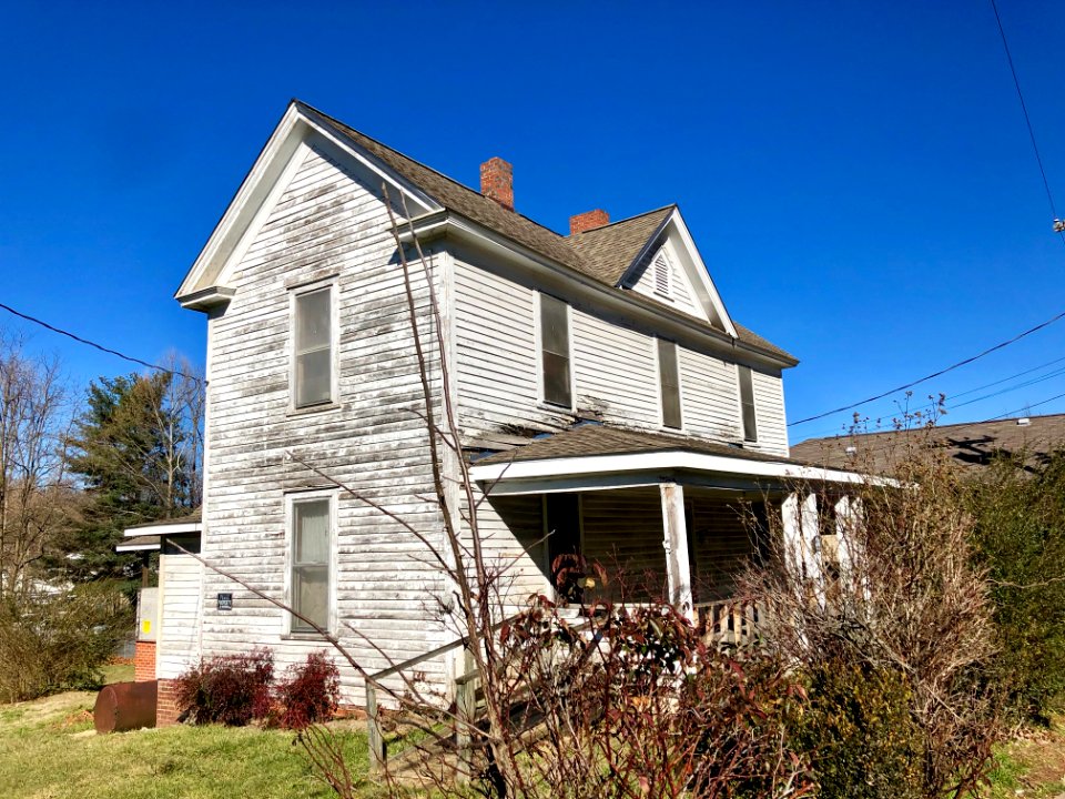 Branner Avenue, Waynesville, NC 