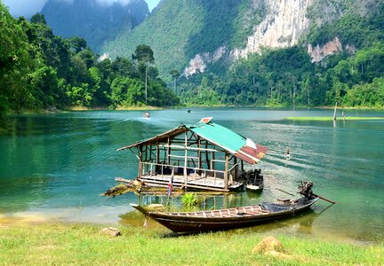 Surat thani rainforest floating house photo