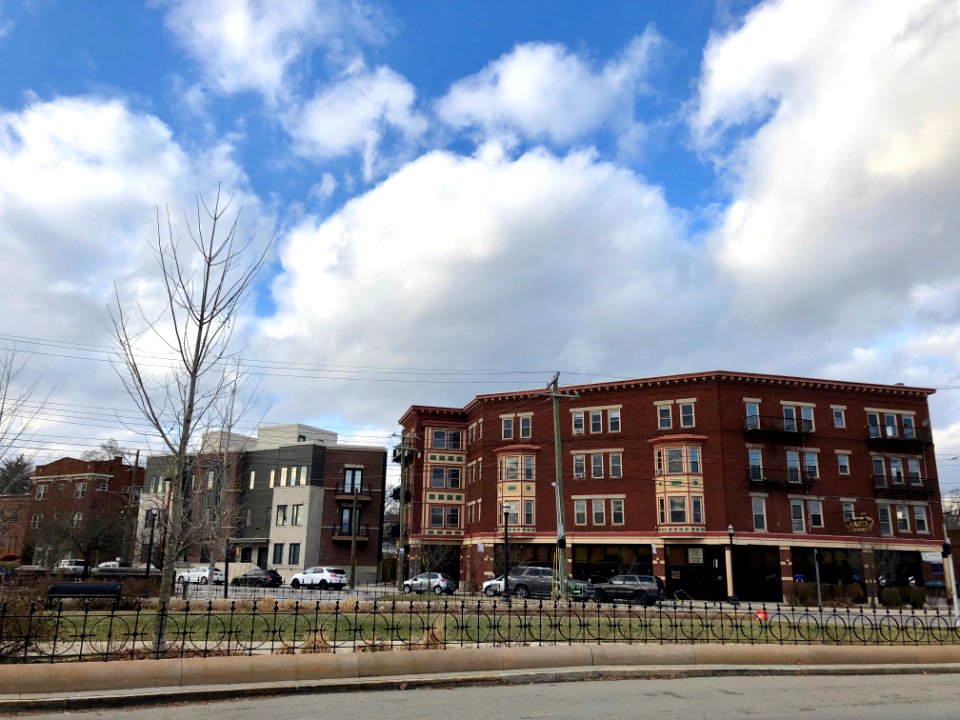 Madison Road, Oakley, Cincinnati, OH 