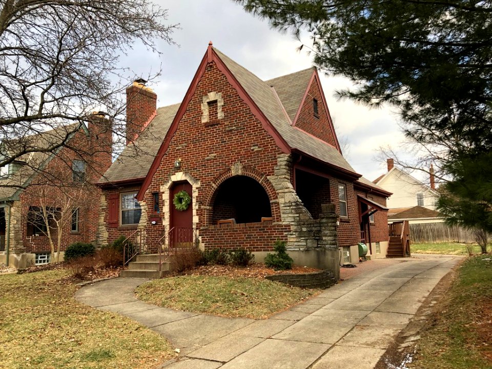 Drakewood Drive, Oakley, Cincinnati, OH 