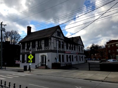 Madison Road, Oakley, Cincinnati, OH 