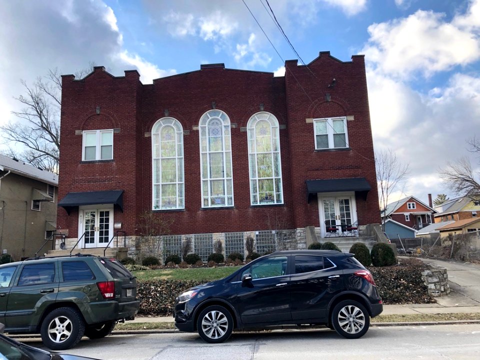 34th Avenue, Oakley, Cincinnati, OH 
