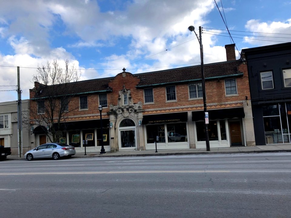 Madison Road, Oakley, Cincinnati, OH 