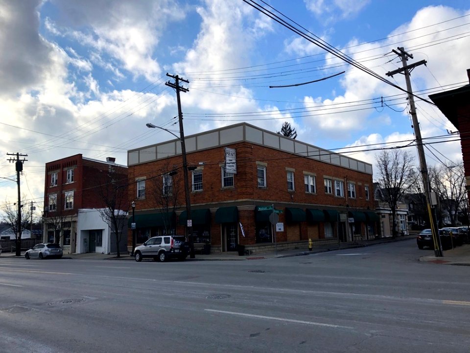 Madison Road, Oakley, Cincinnati, OH 
