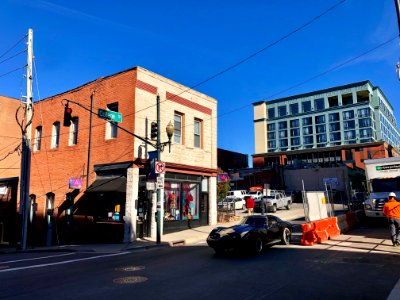 College Street, Asheville, NC 