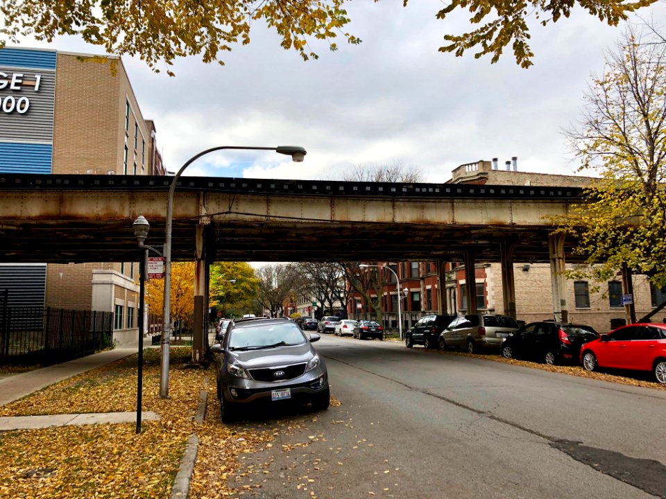 El Tracks, West Sheridan Road, Wrigleyville, Chicago, IL 