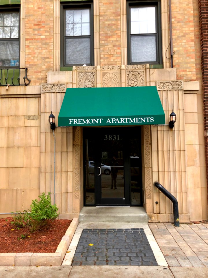 Fremont Apartments, Lakeview, Chicago, IL 
