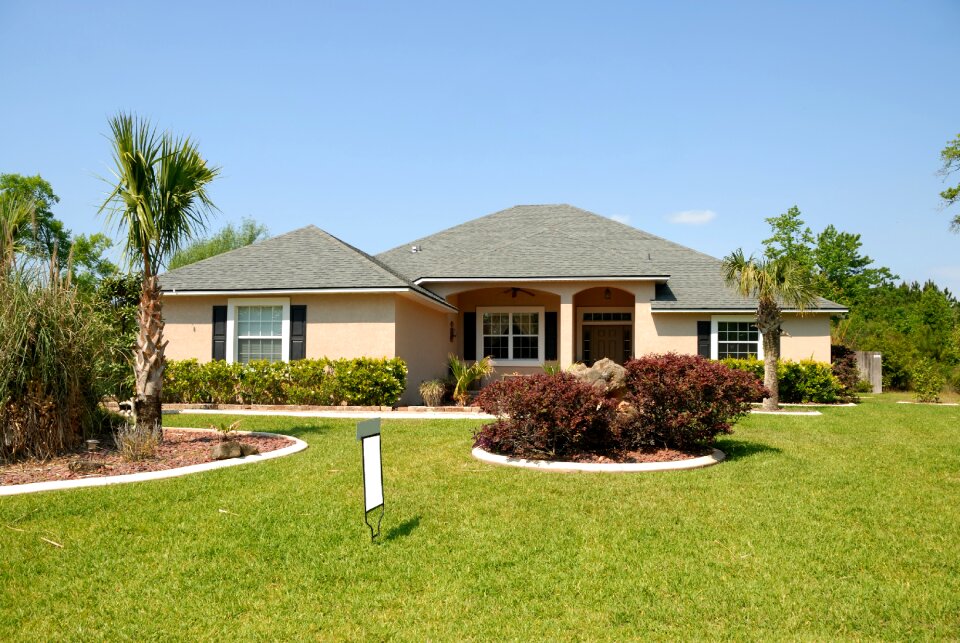 Tropical climate home estate