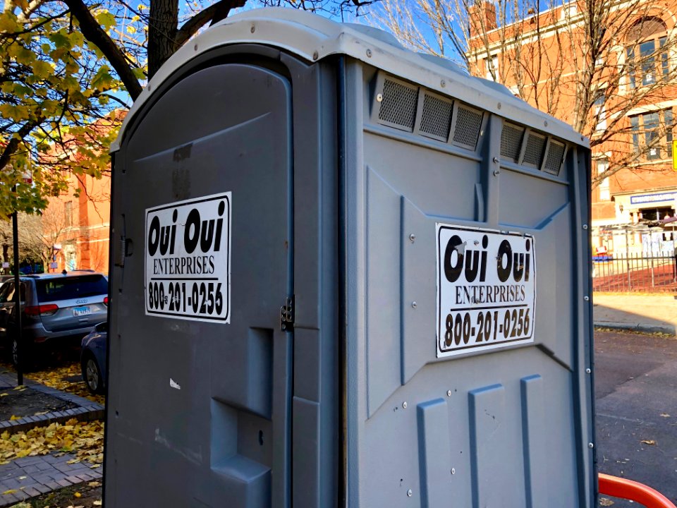 Oui Oui Enterprises Sign, Lakeview East, Chicago, IL 