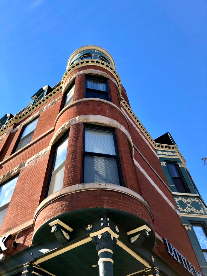 North Broadway, Lakeview East, Chicago, IL 
