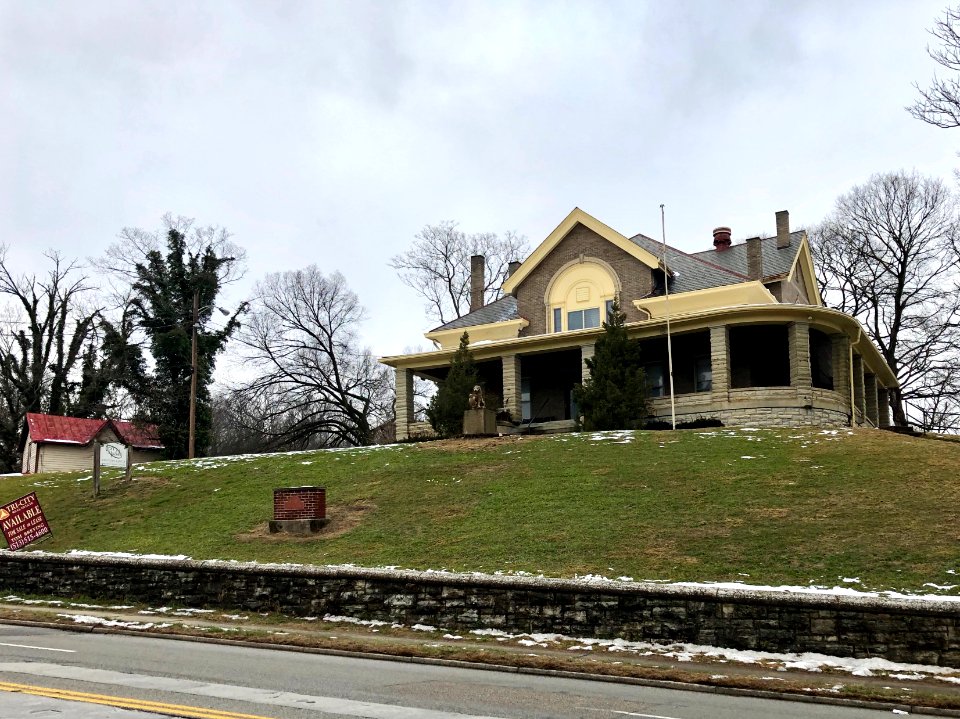 Hamilton Avenue, Northside, Cincinnati, OH 