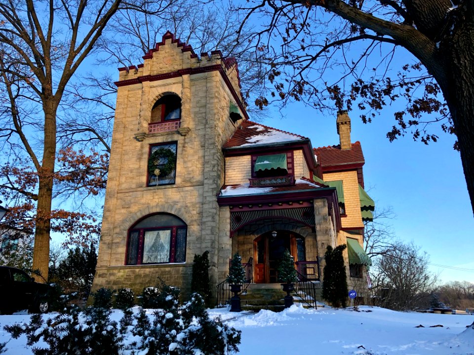 Whitfield Avenue, Clifton, Cincinnati, OH 