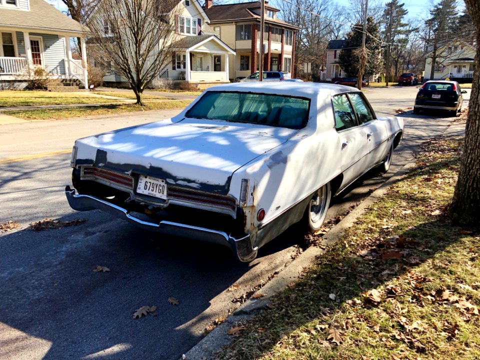 1970s Buick Electra, Lathrop Place, College Hill, Cincinna… 