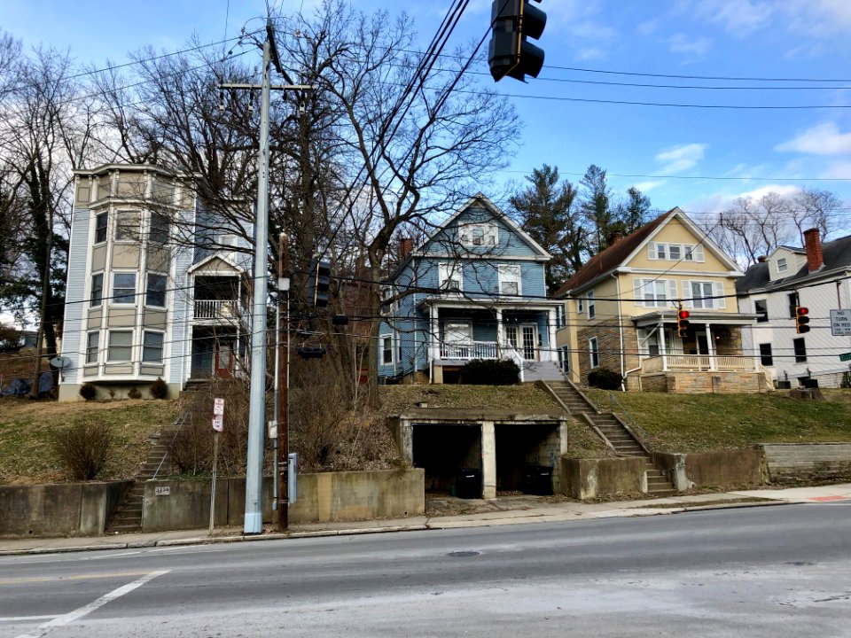 Linwood Avenue, Mount Lookout, Cincinnati, OH 