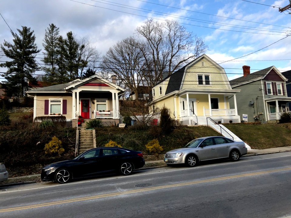 Linwood Avenue, Mount Lookout, Cincinnati, OH 