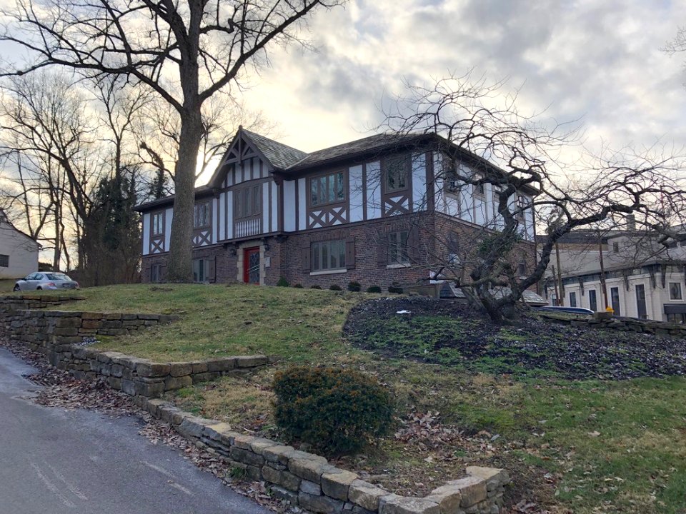 Linwood Avenue, Mount Lookout, Cincinnati, OH 
