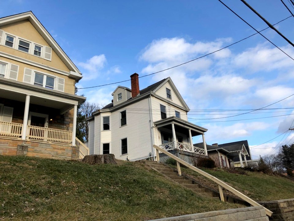 Linwood Avenue, Mount Lookout, Cincinnati, OH 