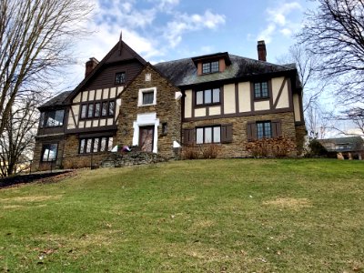 Linwood Avenue, Mount Lookout, Cincinnati, OH 