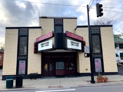 Old Mount Lookout Theater, Mount Lookout, Cincinnati, OH 