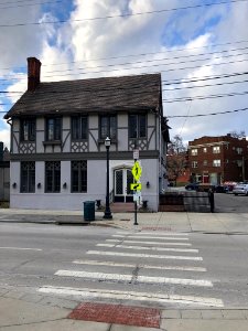 Madison Road, Oakley, Cincinnati, OH 