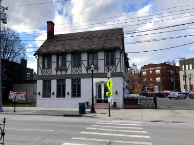 Madison Road, Oakley, Cincinnati, OH 