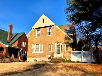 Hamilton Avenue, Northside, Cincinnati, OH 