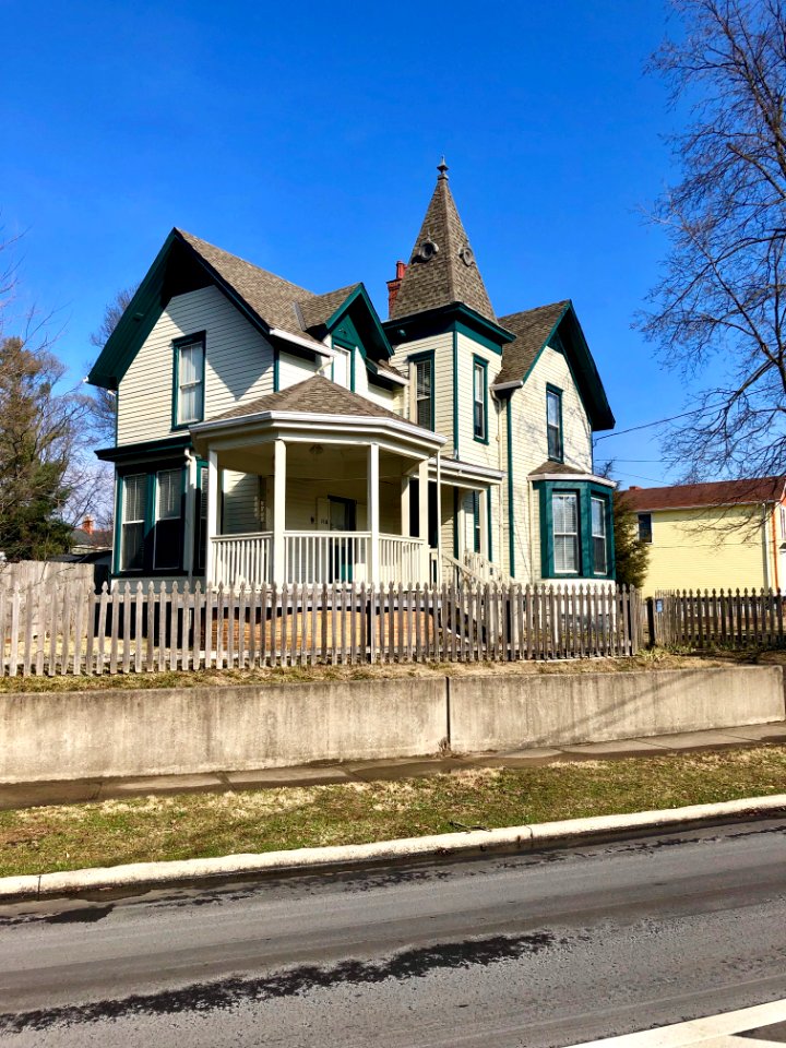 Samuel Hannaford House, Winton Road, Spring Grove Village,… 