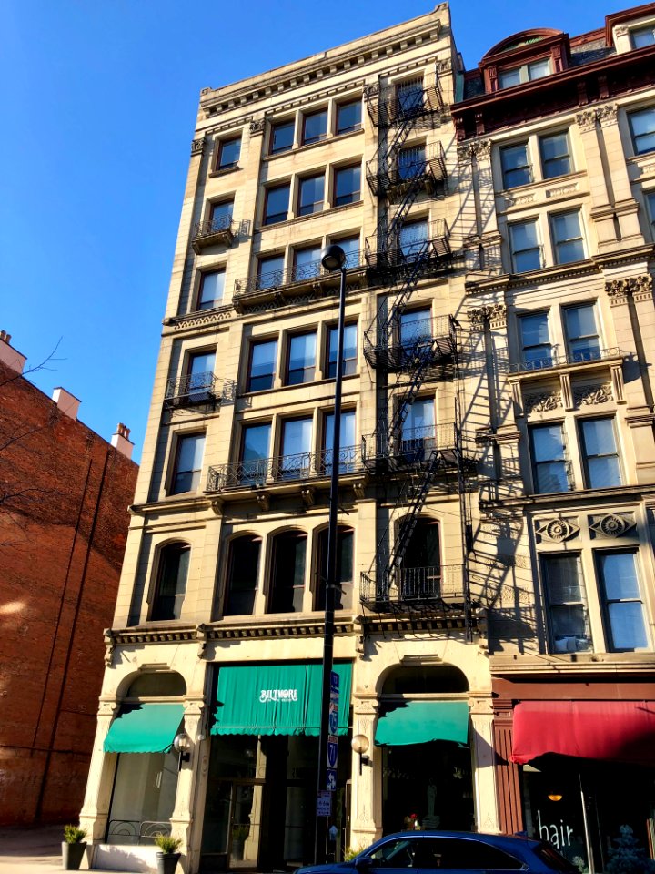 4th Street, Cincinnati, OH 