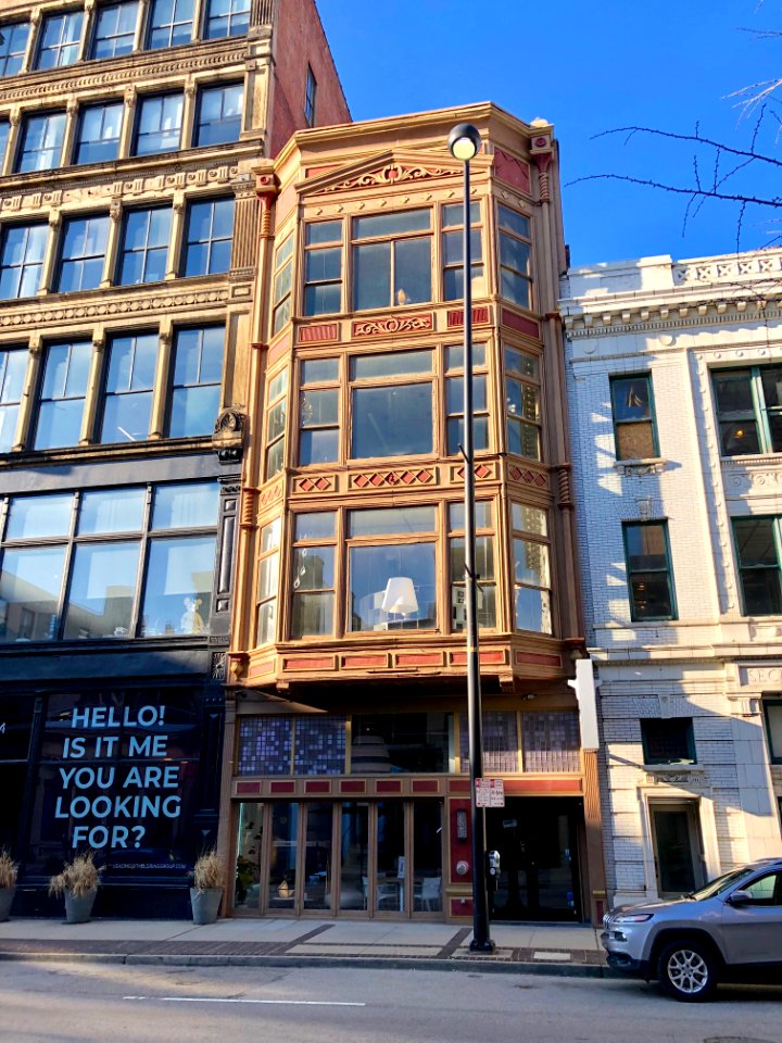 4th Street, Cincinnati, OH 