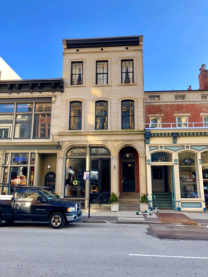 4th Street, Cincinnati, OH 