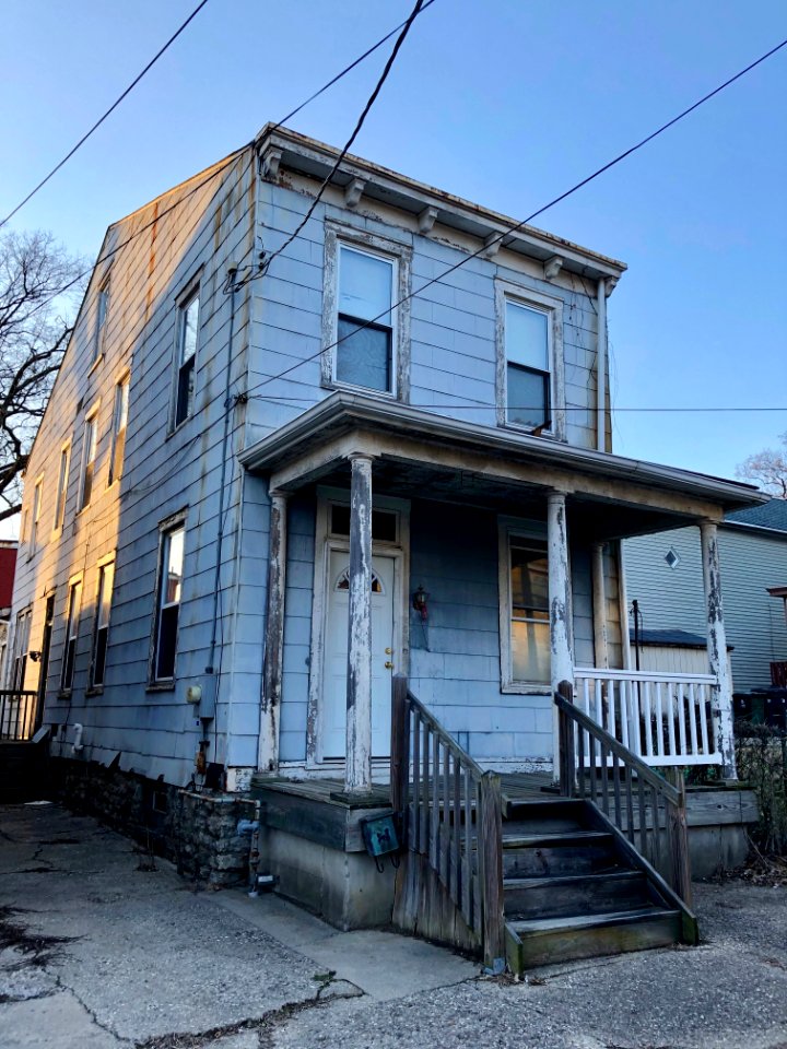 Cinnamon Street, O'Bryonville, Cincinnati, OH 