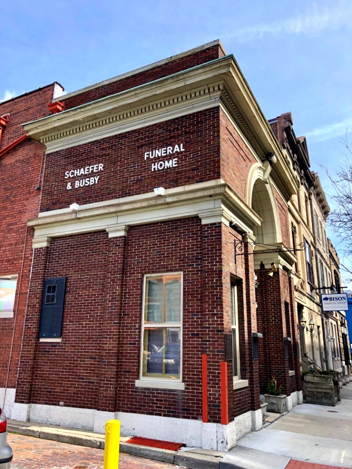 Schaefer & Busby Funeral Home, Cincinnati, OH 