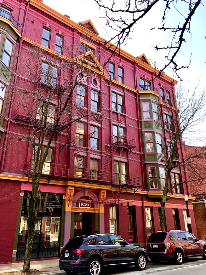 Saxony Apartment Building, Cincinnati, OH 