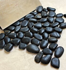 Embarrassed black grey pebble network