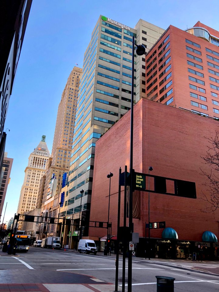 Vine Street from 6th Street, Cincinnati, OH 