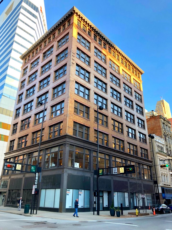 37 West 7th Building, Cincinnati, OH 