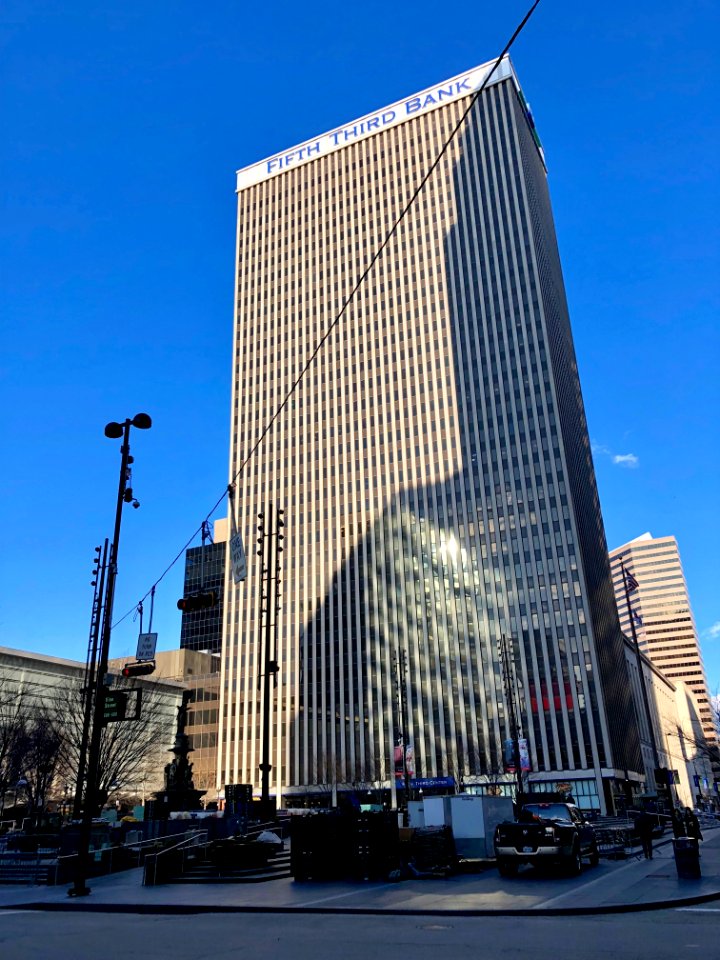 Fifth Third Bank Building, Cincinnati, OH 