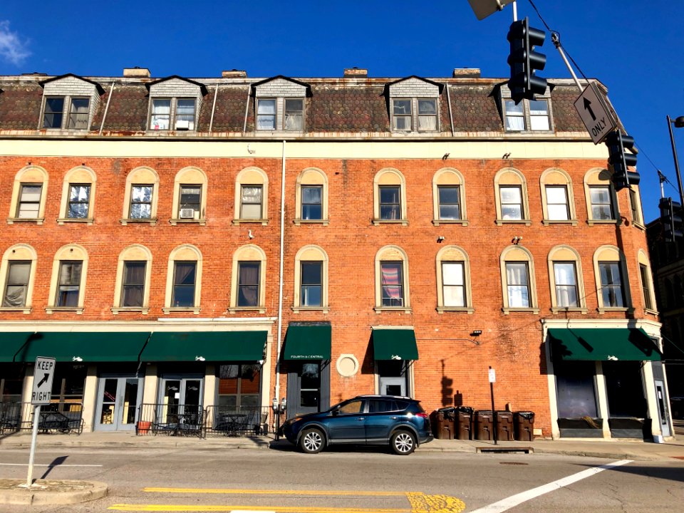 4th Street, Cincinnati, OH 