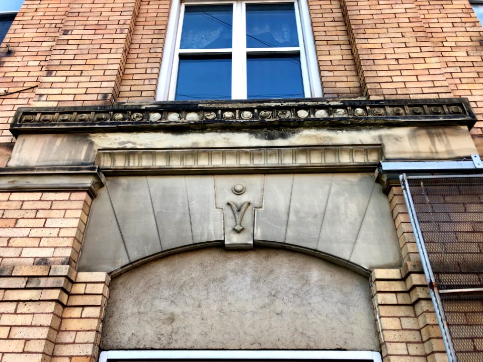 The Leonard Apartments, Walnut Hills, Cincinnati, OH 