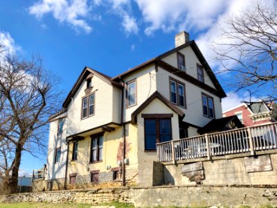 Chateau Avenue, East Price Hill, Cincinnati, OH 