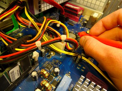 Computer equipment electronics service